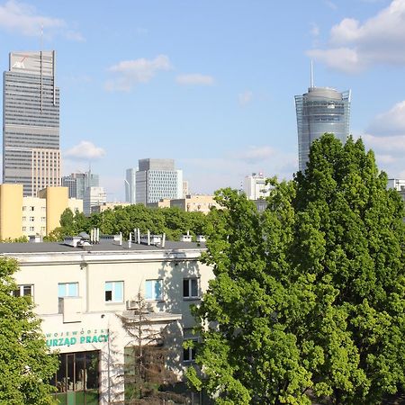 Wstapartments Mlynarska 13 Варшава Екстериор снимка